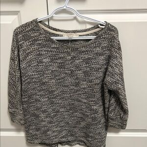 LOFT Women's Black and White Crew Neck Sweater